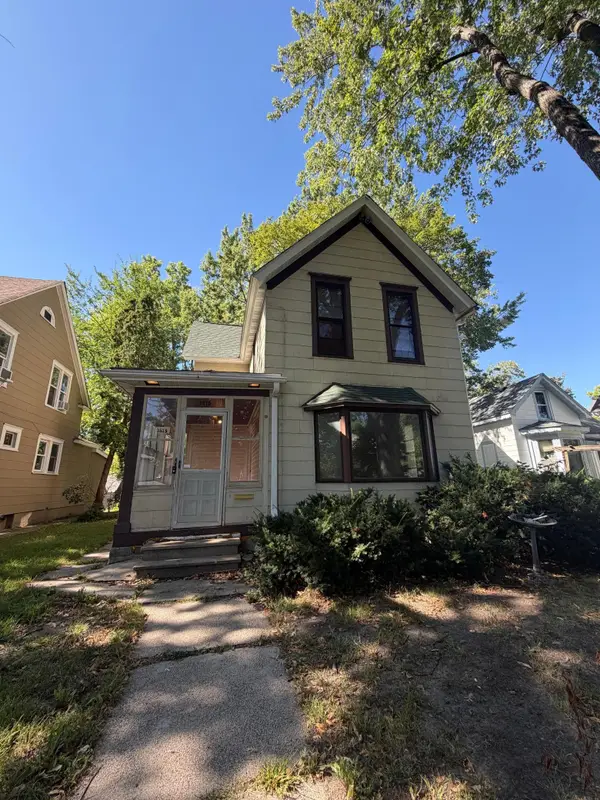 1615 22nd Avenue N, Minneapolis, MN 55411
