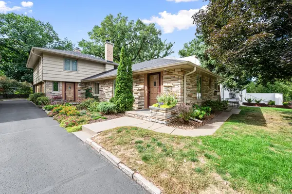 2719 W 28th Street, Minneapolis, MN 55416