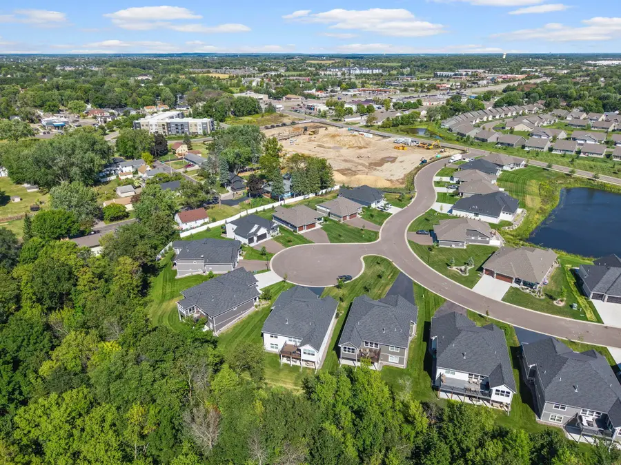 111 Creekside Bay Se, Saint Michael, MN 55376 - #2
