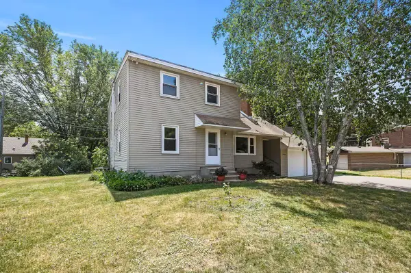 17323 Bay Circle, Wayzata, MN 55391