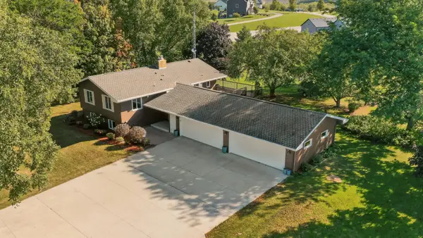 297 Majestic Road Nw, Rochester, MN 55901