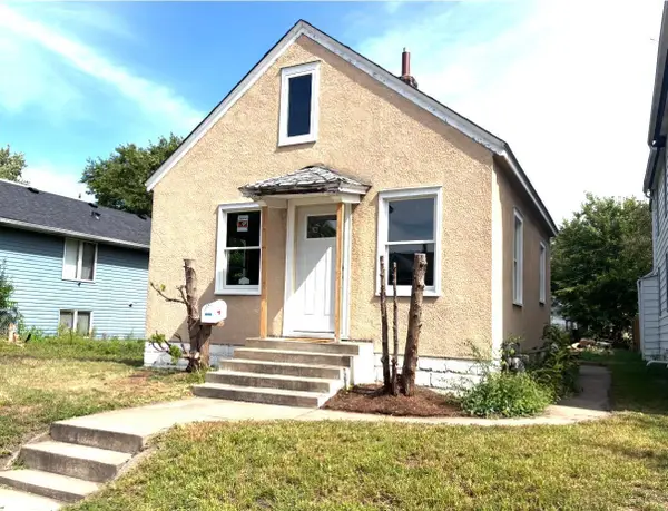 1523 4th Street Ne, Minneapolis, MN 55413