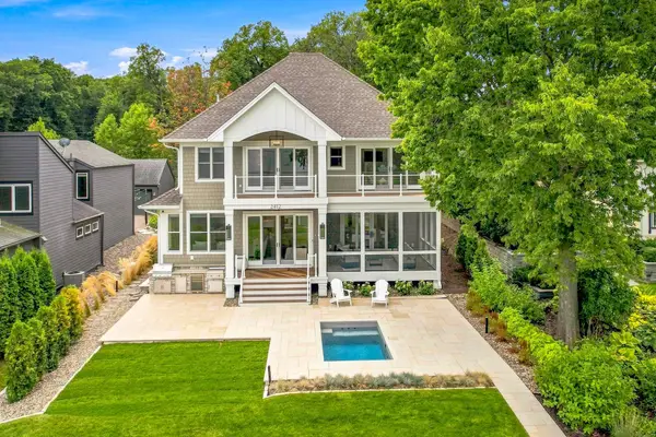 2412 Lafayette Road, Wayzata, MN 55391