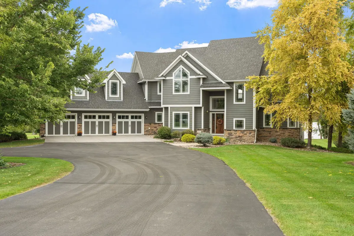 596 Hahn Drive, Shakopee, MN 55379 - #1