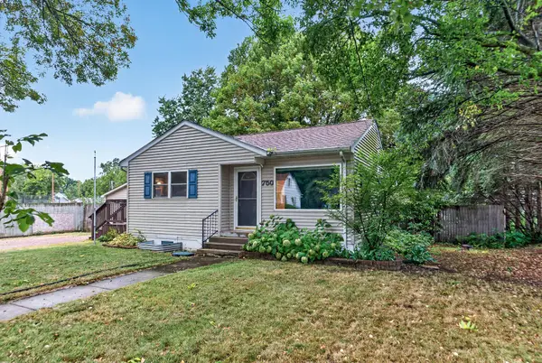 750 Mooers Avenue Se, Cokato, MN 55321