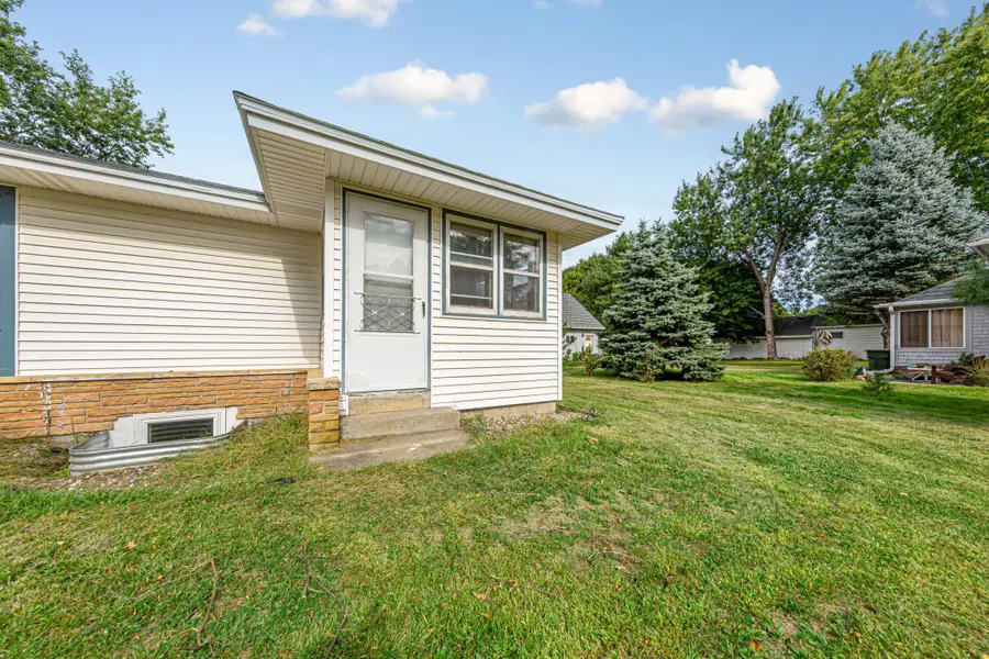 509 College Avenue, Saint Peter, MN 56082 - #2