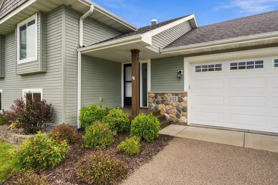 822 Deer Path, Montgomery, MN 56069 - #2