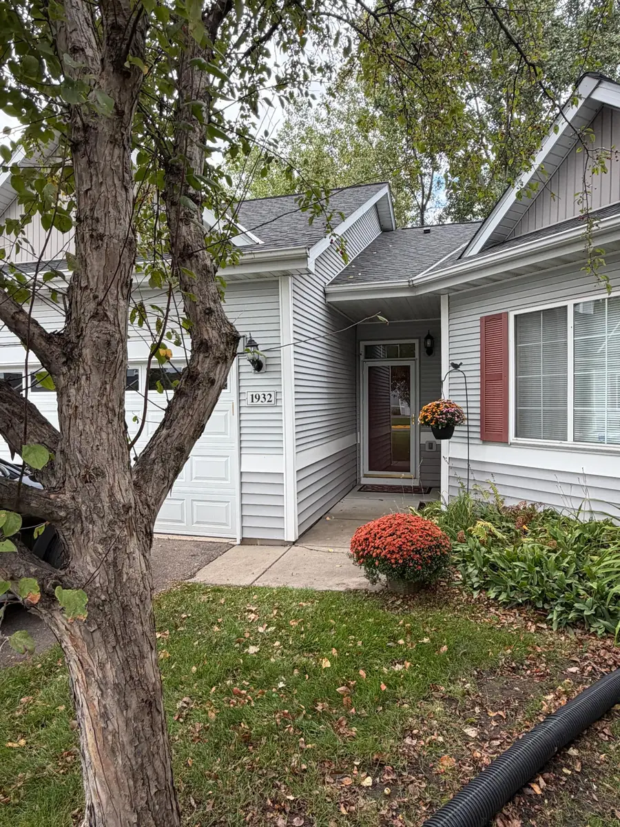 1932 Christensen Avenue, Saint Paul, MN 55118 - #2