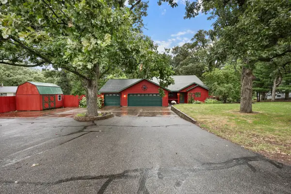 818 N Oak Street, Royalton, MN 56373