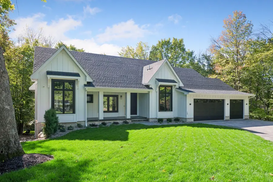 15 Maple Hill Drive, Excelsior, MN 55331 - #2
