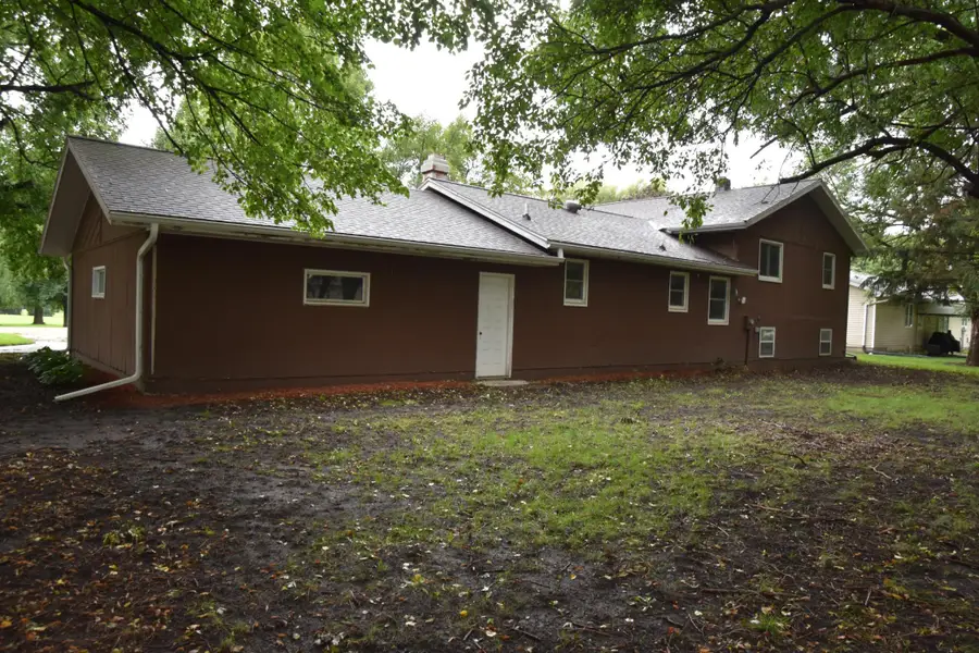 939 6th Street, Ocheyedan, IA 51354 - #3