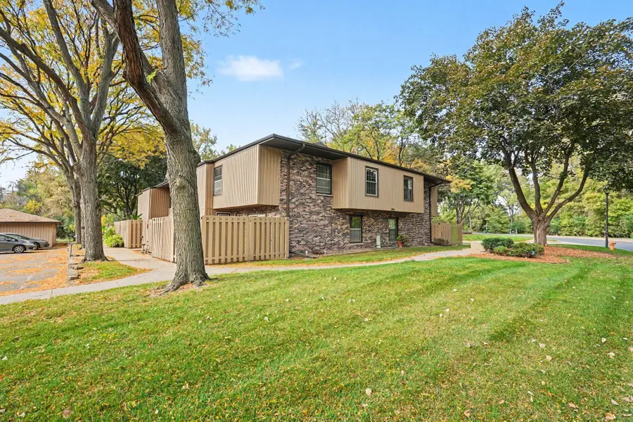 2531 Unity Avenue N #253, Golden Valley, MN 55422 - #2