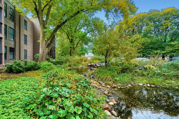 8441 Irwin Road #106, Bloomington, MN 55437