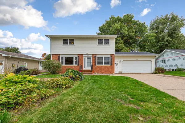 1100 Mitchell Drive, Faribault, MN 55021