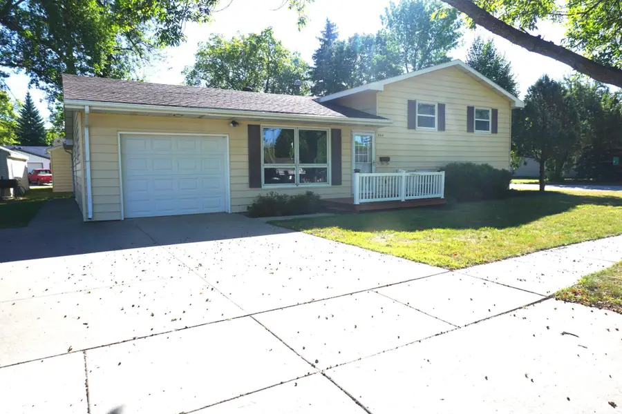 504 11th Street N, Breckenridge, MN 56520 - #2