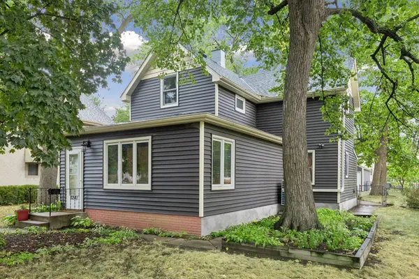 3241 21st Avenue S, Minneapolis, MN 55407