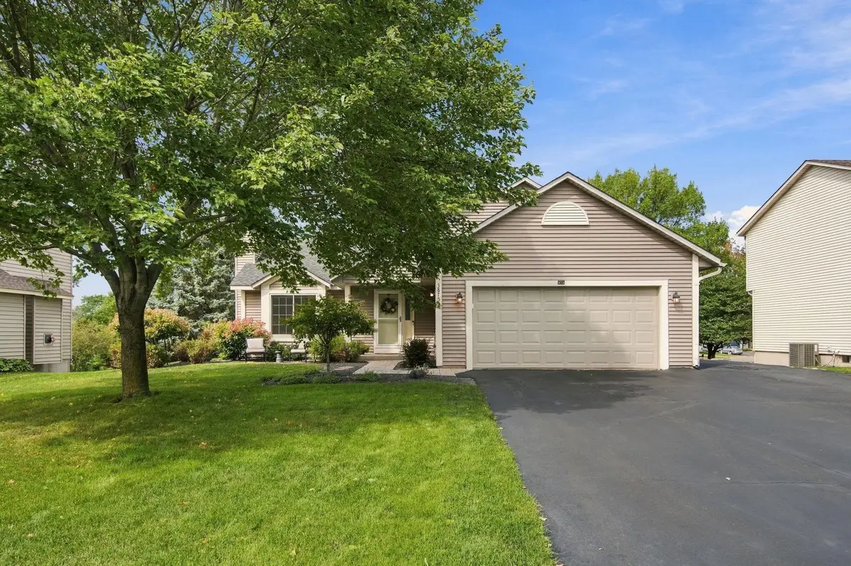 3875 Walnut Grove Lane N, Plymouth, MN 55446 - #1