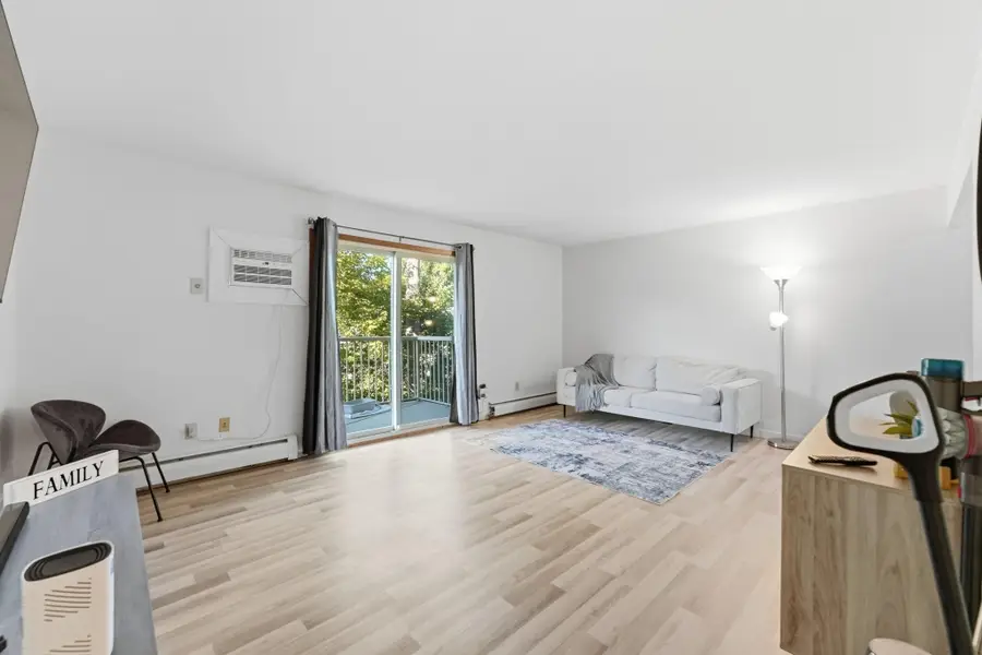 3155 Old Highway 8 #203, Minneapolis, MN 55418 - #3