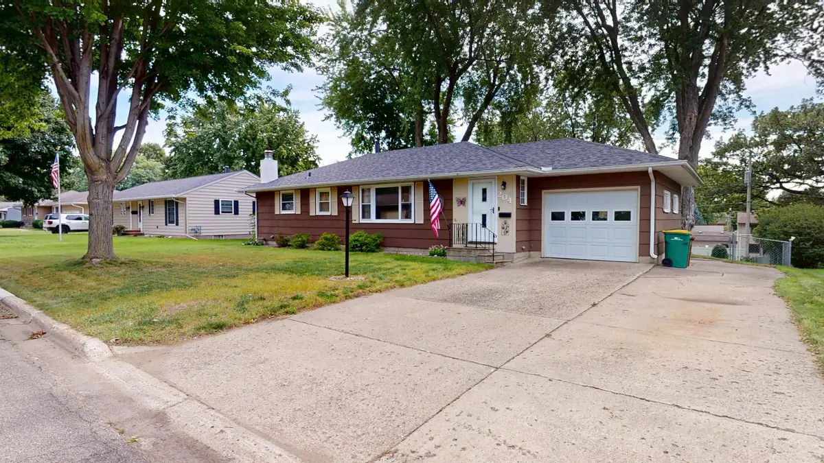 204 Fairview Drive, Albert Lea, MN 56007 - #1