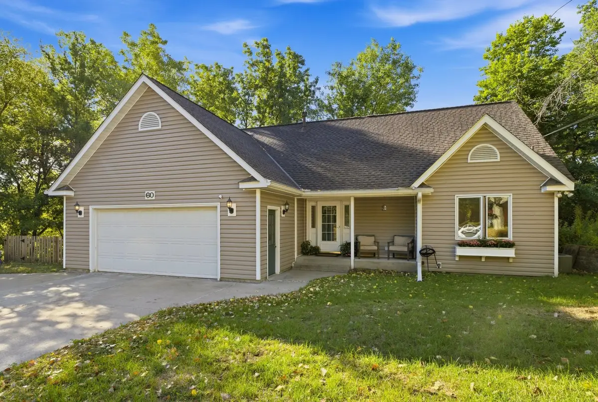60 Imperial Drive E, Saint Paul, MN 55118 - #1