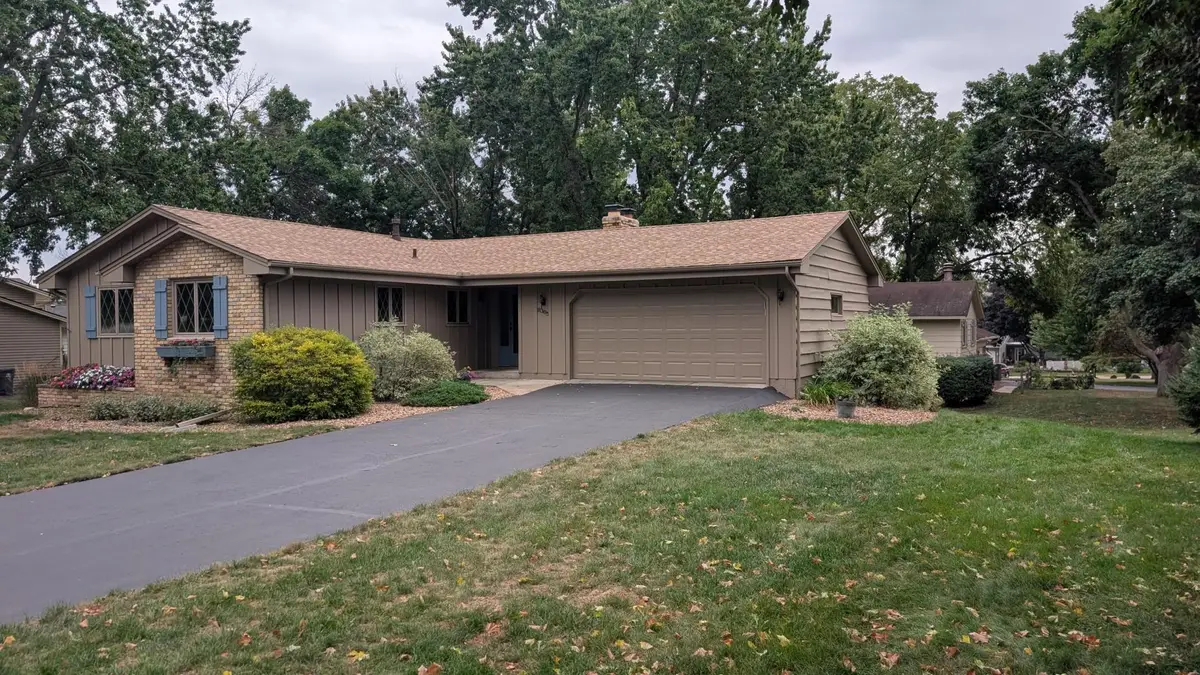 8365 Heather Avenue, Eden Prairie, MN 55347 - #1