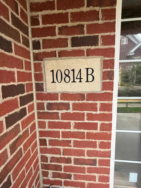 10814 Falling Water Lane #B, Saint Paul, MN 55129