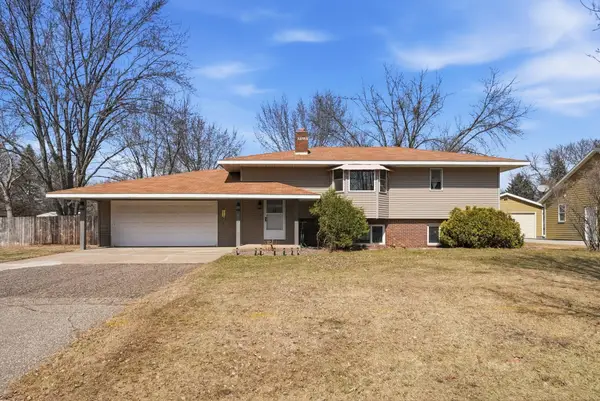 833 Lewis Place, Saint Cloud, MN 56301