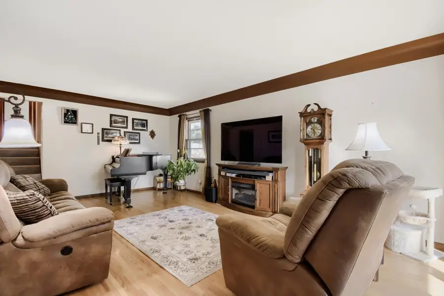 512 9th Avenue S, South Saint Paul, MN 55075 - #3