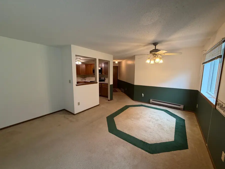1570 Wheelock Lane #104, Saint Paul, MN 55117 - #3