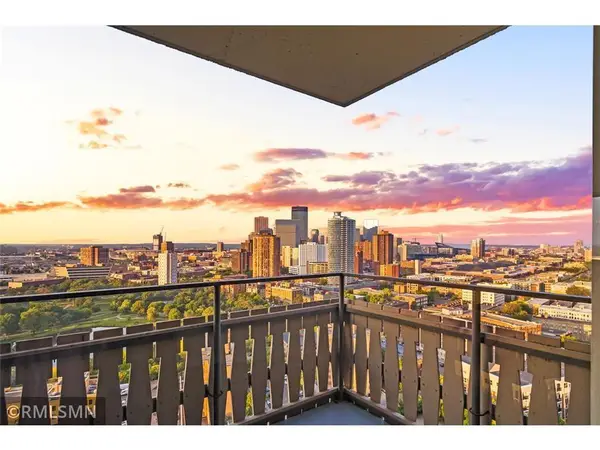 400 Groveland Avenue #2313, Minneapolis, MN 55403