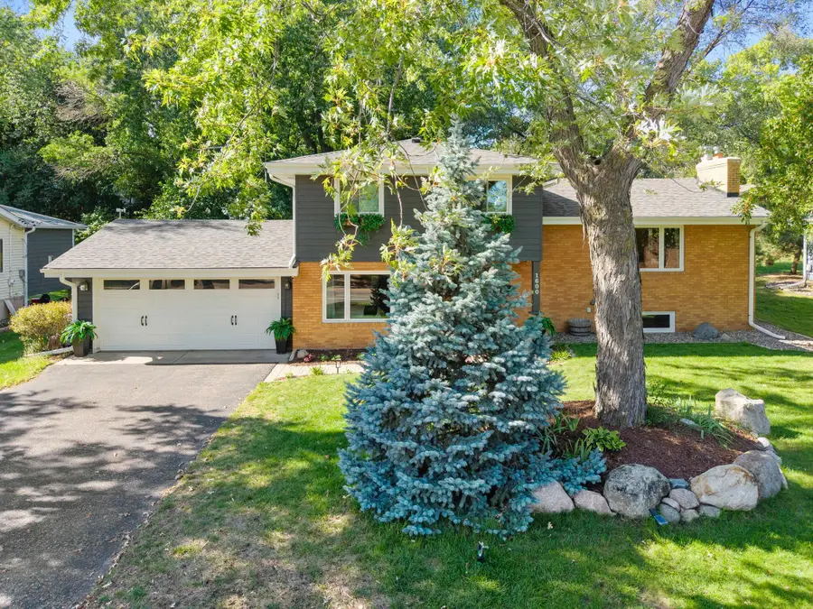 1600 Texas Avenue S, Saint Louis Park, MN 55426 - #2