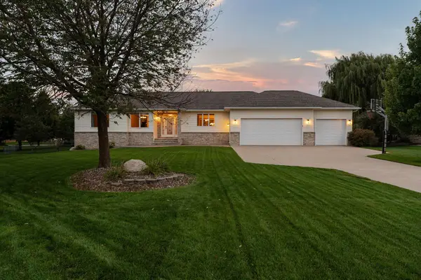 1110 27th Street Sw, Austin, MN 55912