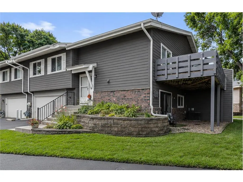 11123 Xavier Circle, Bloomington, MN 55437 - #1