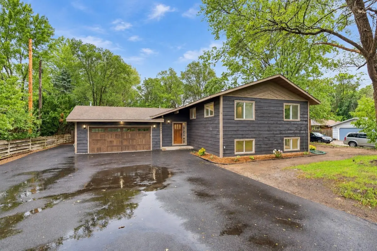 6417 Riverview Terrace Ne, Fridley, MN 55432 - #1