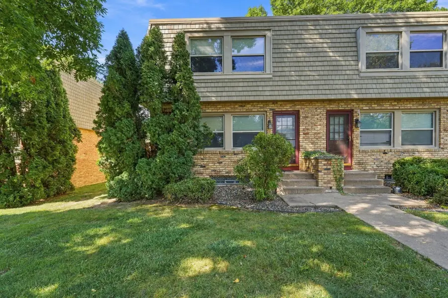 1482 21st Avenue Nw #1, New Brighton, MN 55112 - #2