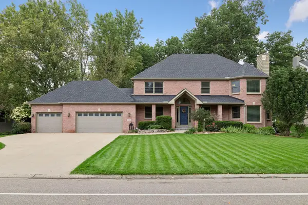 17725 Layton Path, Lakeville, MN 55044