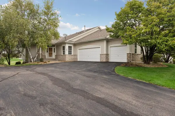 492 Holly Lane N, Oakdale, MN 55128