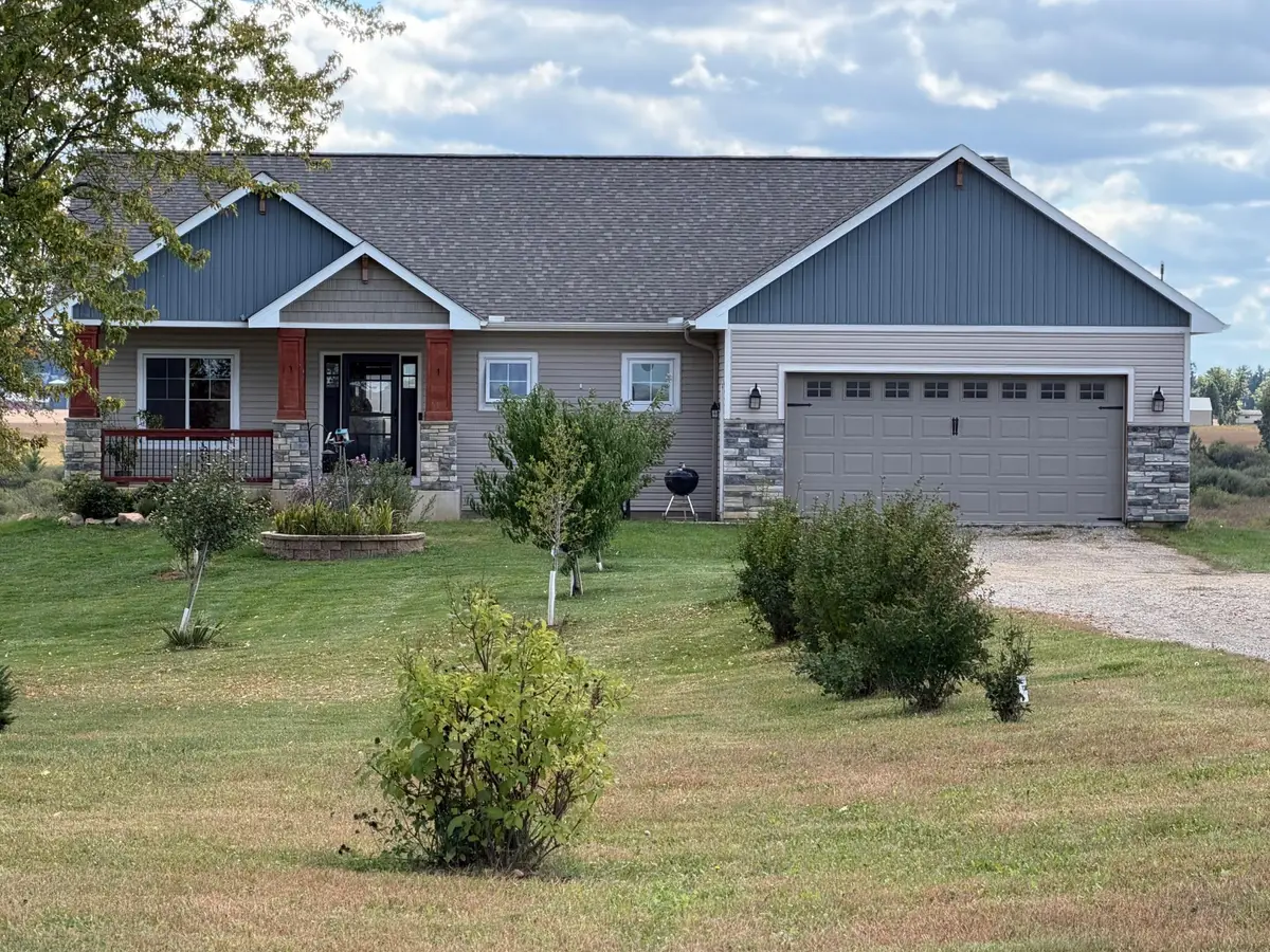 1060 230th Street W, Farmington, MN 55024 - #1