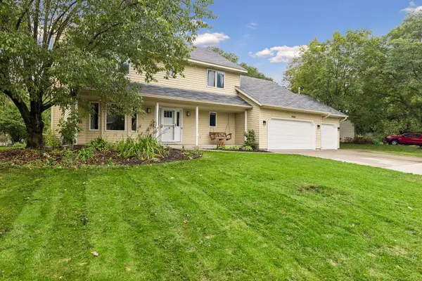 4166 Parkridge Drive, White Bear Lake, MN 55110