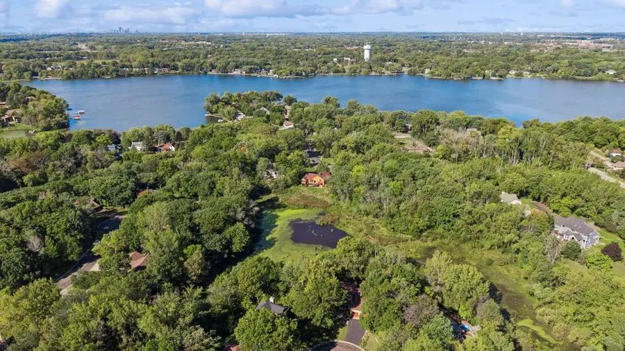 854 Palm Court, Maplewood, MN 55109 - #2