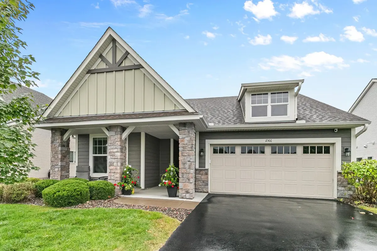 11366 Lincoln Court Ne, Blaine, MN 55434 - #1