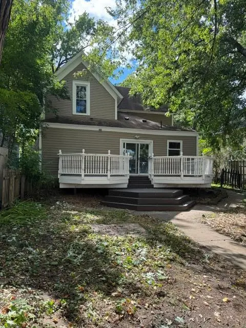 2697 8th Avenue E, North Saint Paul, MN 55109 - #2