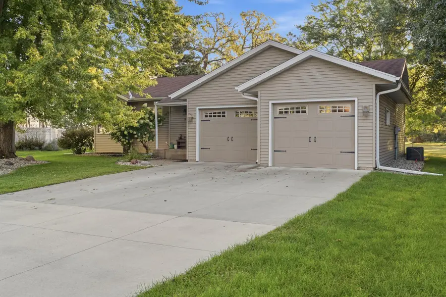 14 Renann Court, North Mankato, MN 56003 - #2