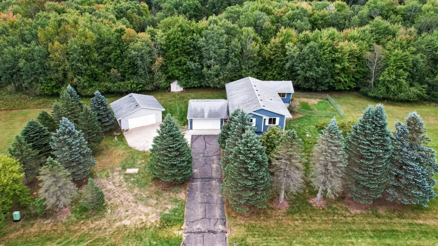 22811 Unser Street Ne, Bethel, MN 55005 - #2