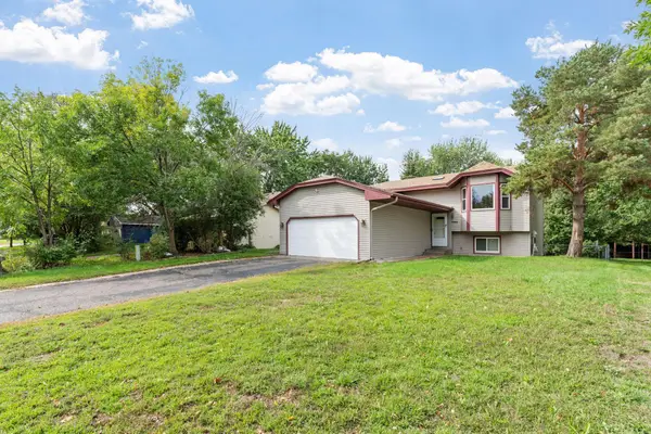 1652 84th Court N, Brooklyn Park, MN 55444
