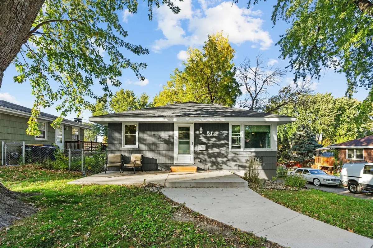 511 7th Avenue E, Shakopee, MN 55379 - #1