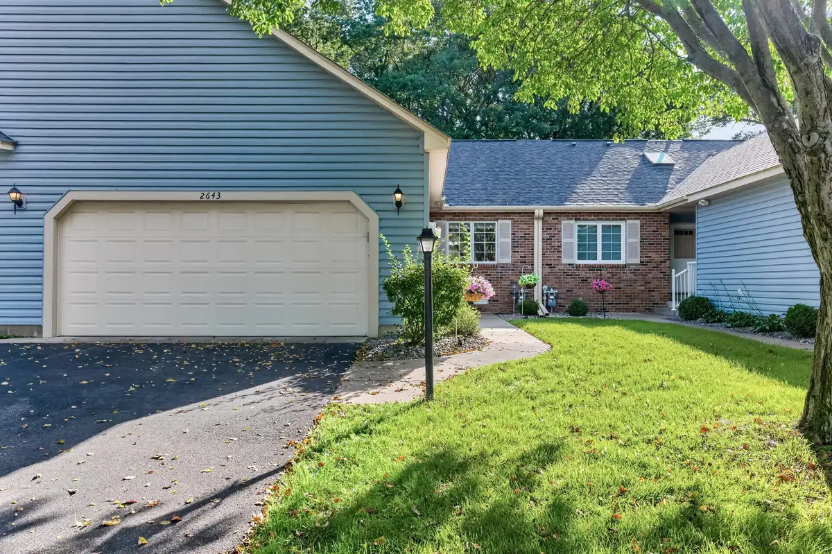 2643 Lake Court Circle, New Brighton, MN 55112 - #1