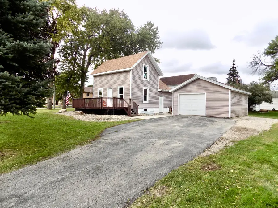 303 1st Avenue Se, Grand Meadow, MN 55936 - #2
