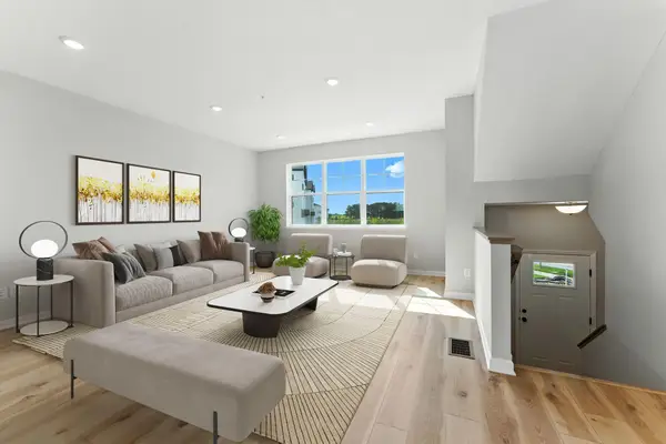 10362 Birchwood Circle, Chaska, MN 55318