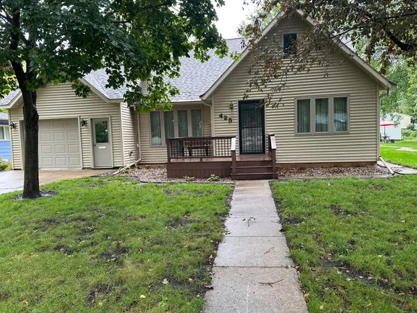 425 Hollett Street, Tracy, MN 56175